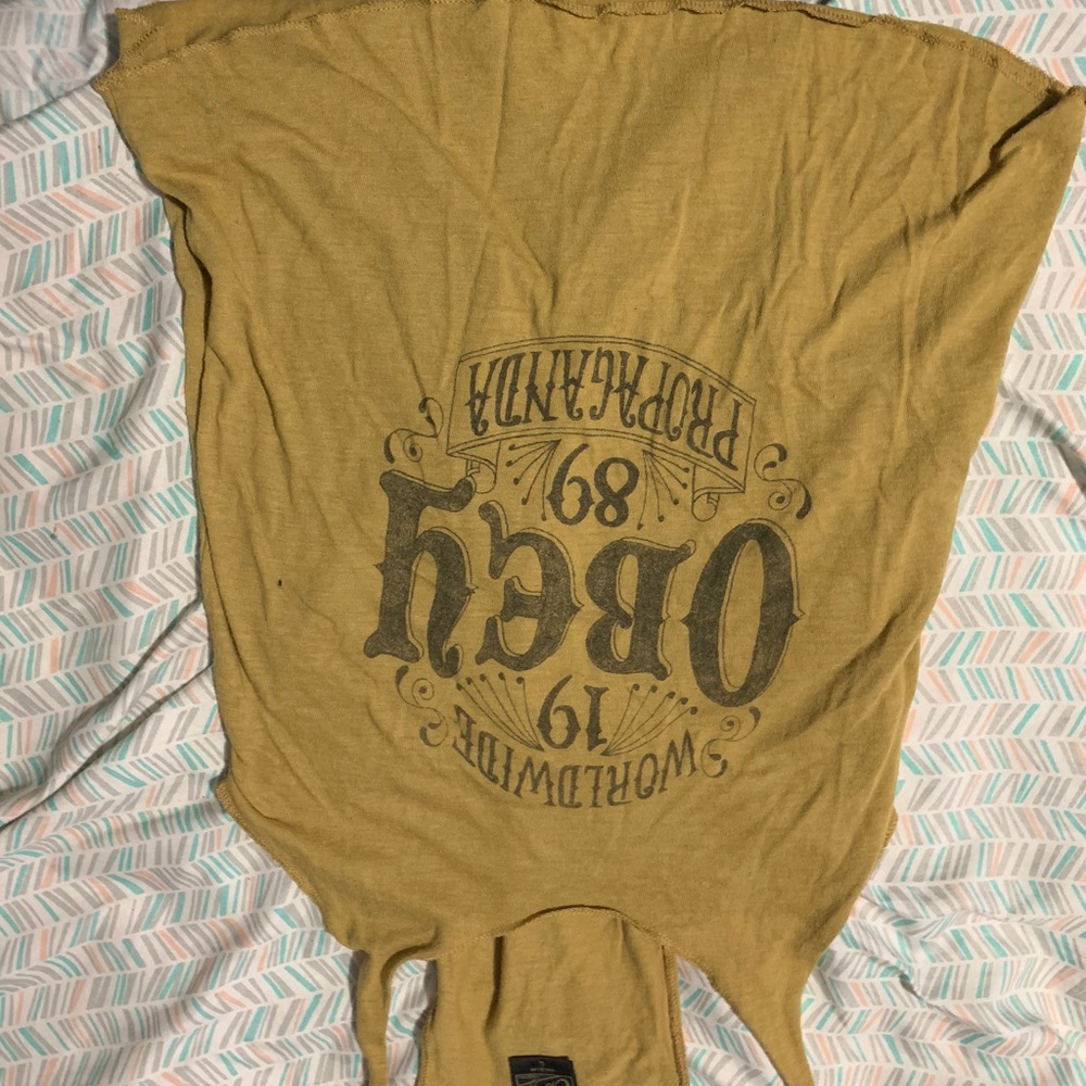 Obey muscle tee!